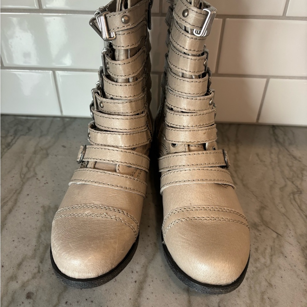 Steve Madden Cream Multi-Buckle Ankle Boots